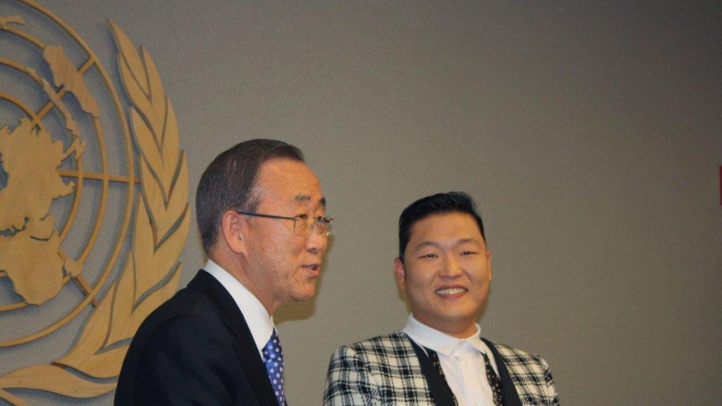 Ban Ki-Moon und Psy in Tanzlaune