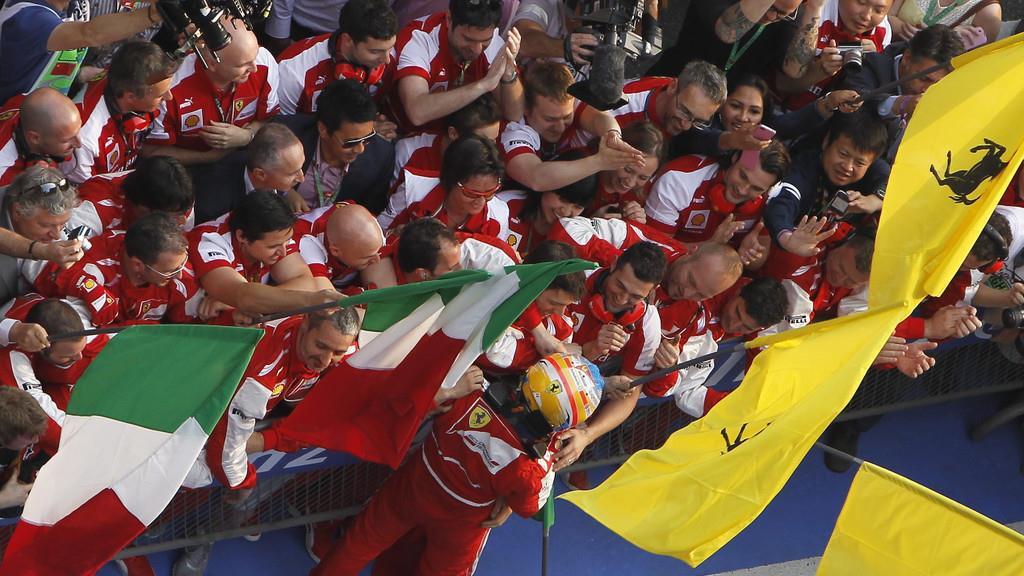 Formel1: Alonso gewinnt Grand Prix von China in Shanghai
