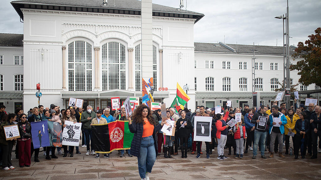 Demo Iranerinnen Salzburg