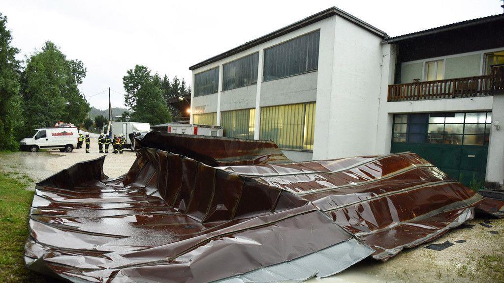 OÖ: Aufräumarbeiten in Gmunden