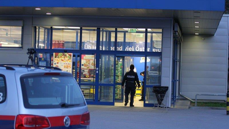 Überfall auf Lidl in Straßwalchen
