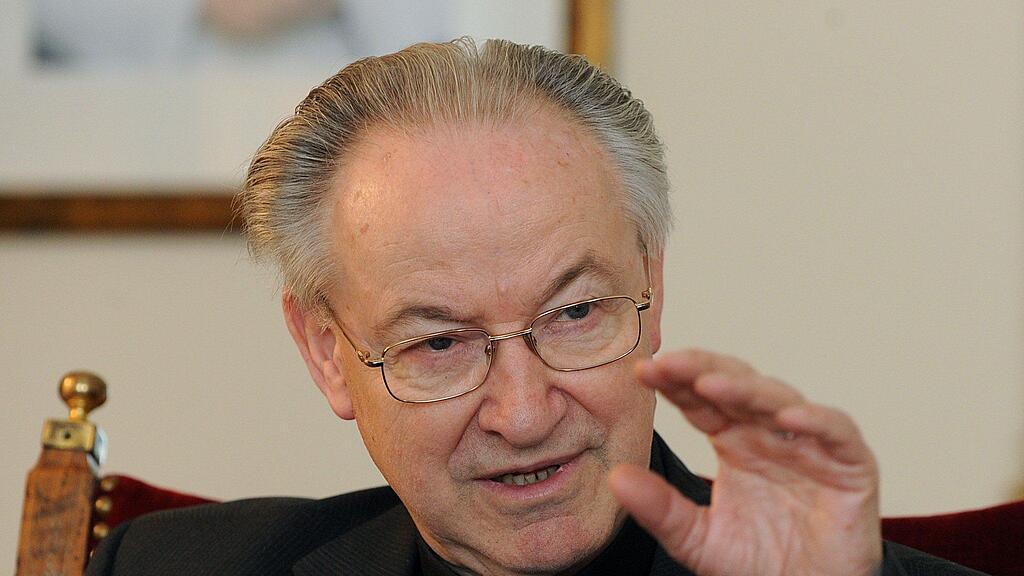 Erzbischof Alois Kothgasser muss die Wahl noch bestätigen.