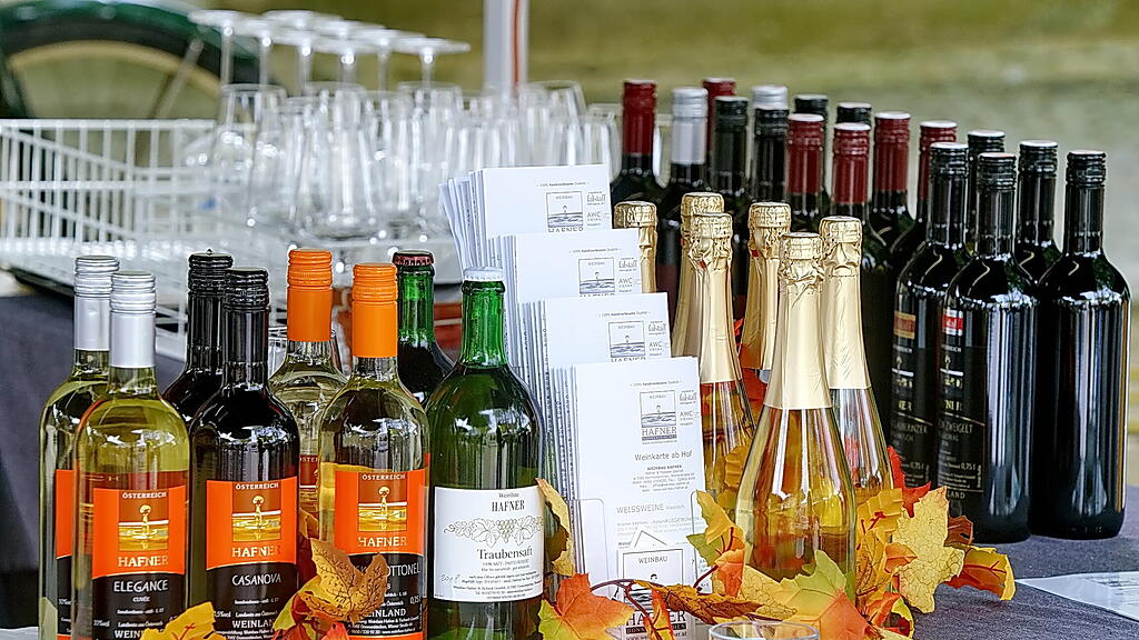Winzermarkt, Schloss Mirabell