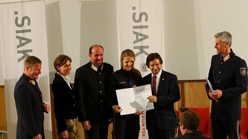 Bilder der Ausmusterung