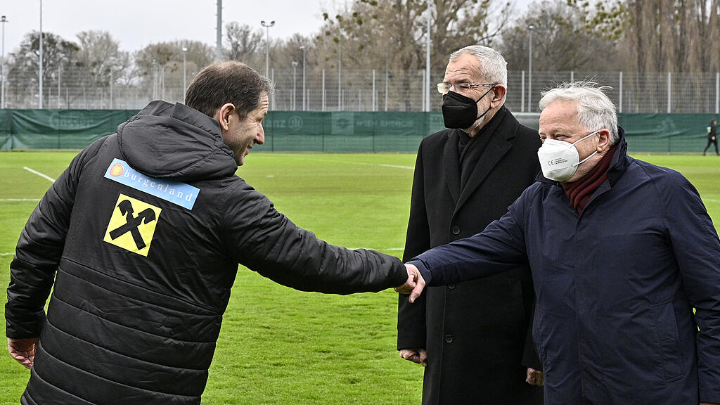 \u00d6FB_Training_Nationalteam