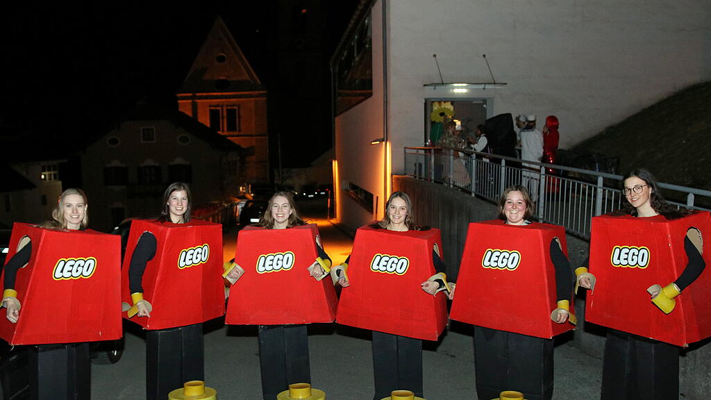 Feuerwehr Maskenball des L\u00f6schzug Bad D\u00fcrrnberg