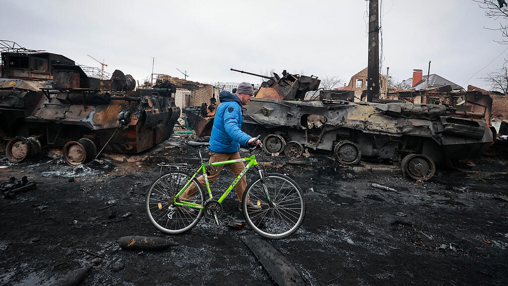 Ukraine-Krieg, Tag 7: Zerstörung in Bucha