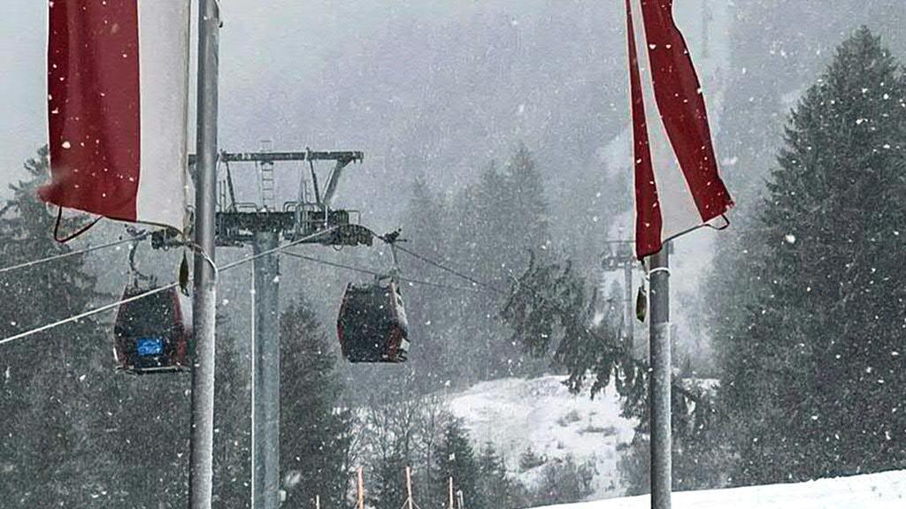 Tirol, Gondel, Höfen