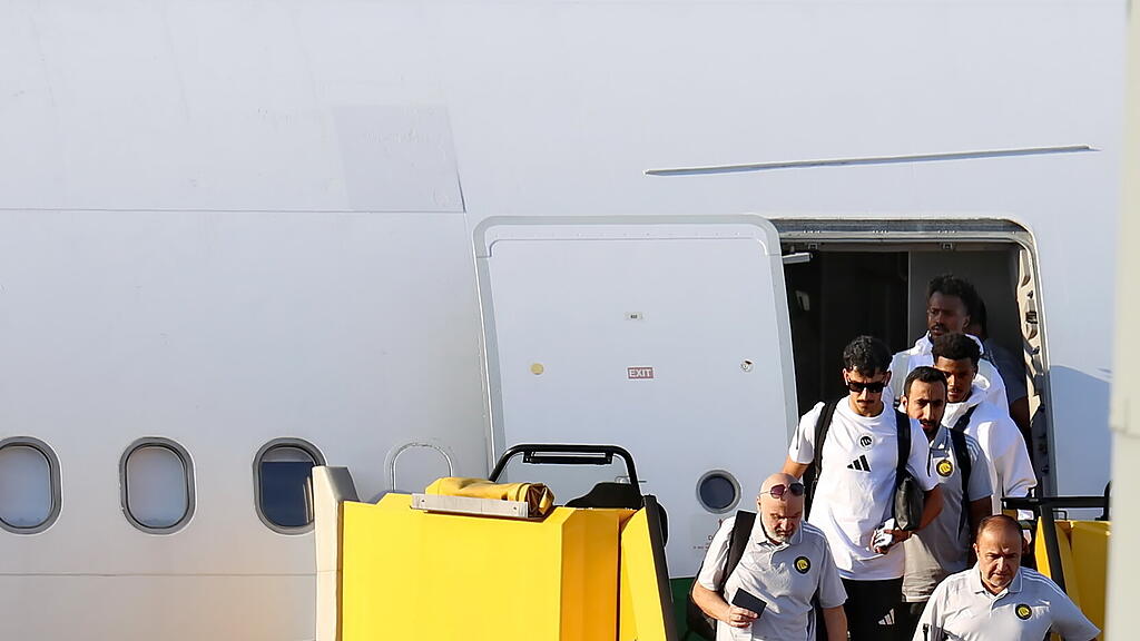 Ankunft von Al-Nassr am Salzburger Flughafen