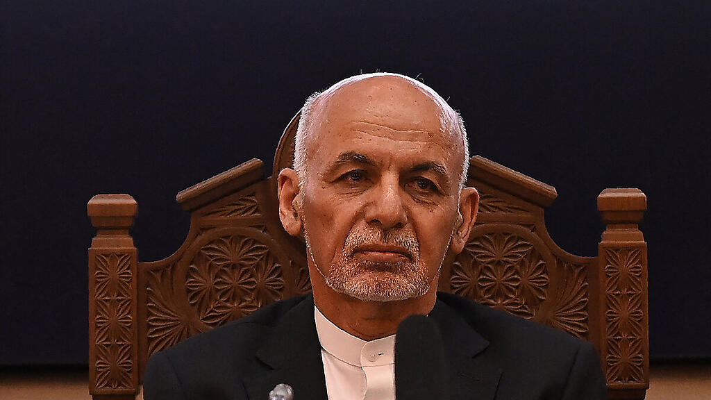 Ghani muss dem Druck der Taliban weichen