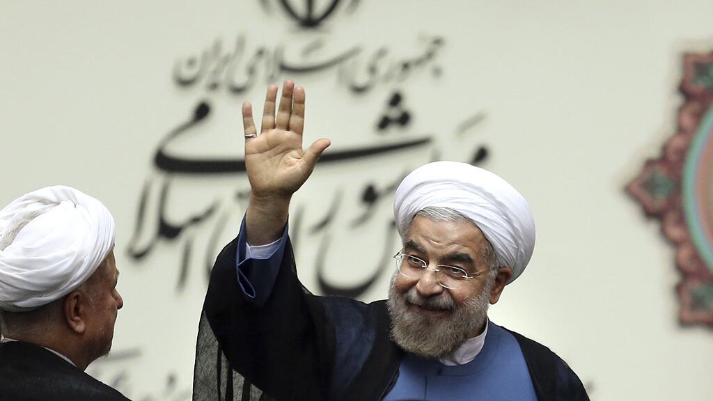 Debatte um Antiamerikanismus im Iran nach den moderaten Tönen von Präsident Hassan Rohani.