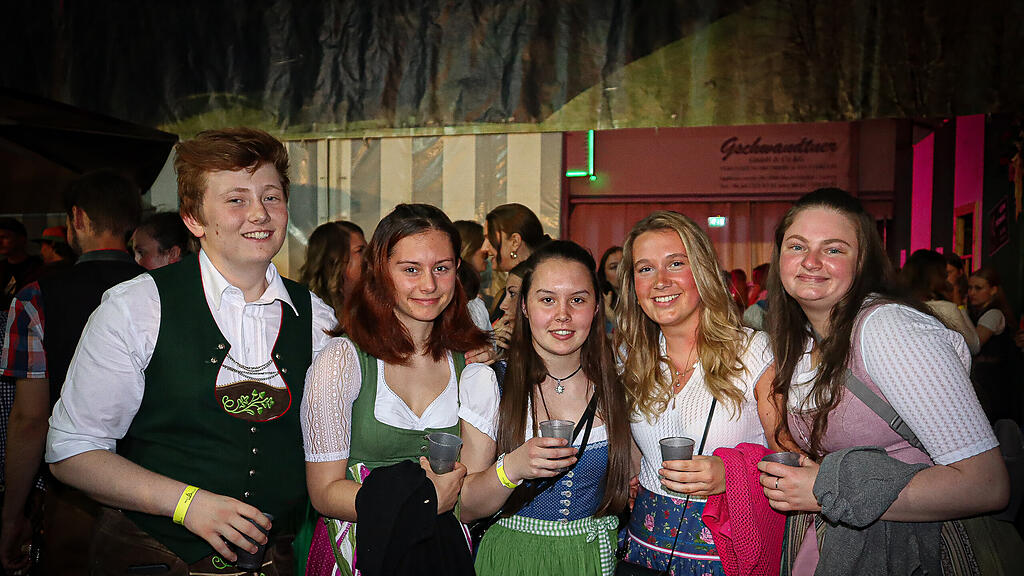 Bierzelt Unken