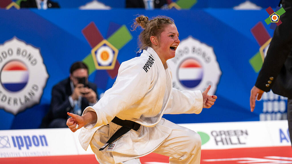 Elena Dengg
