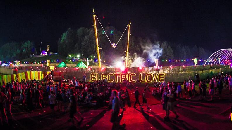 Electric Love Festival 2016: Tag 2, II