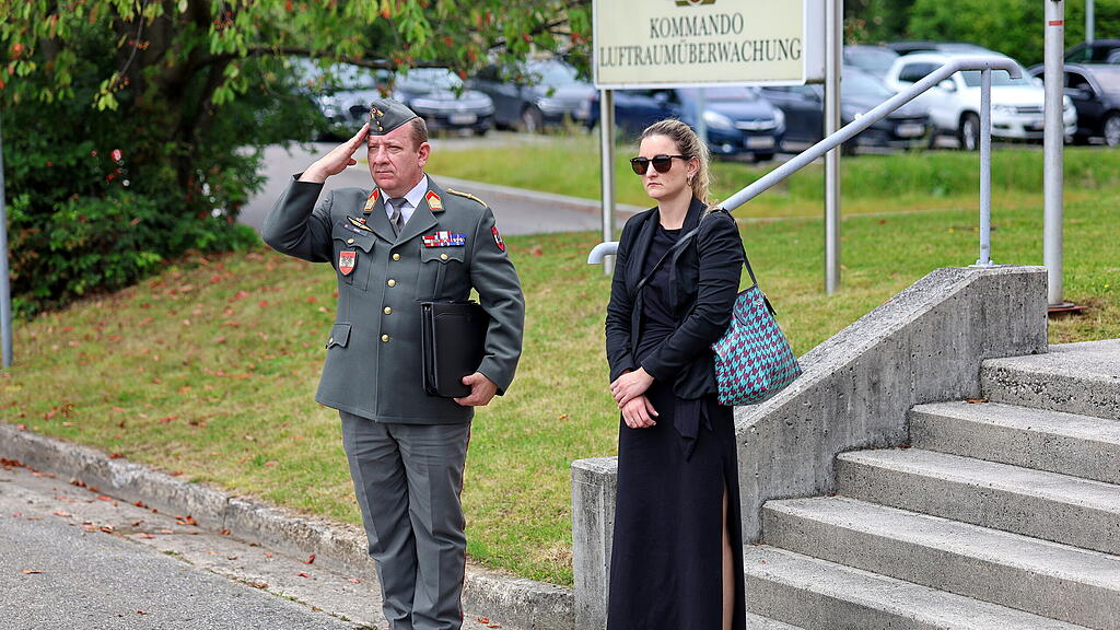 Kommando\u00fcbergabe Luftraum\u00fcberwachung