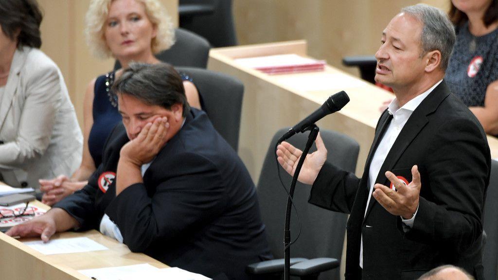 Zwölf-Stunden-Tag: Hitzige Debatte im Nationalrat