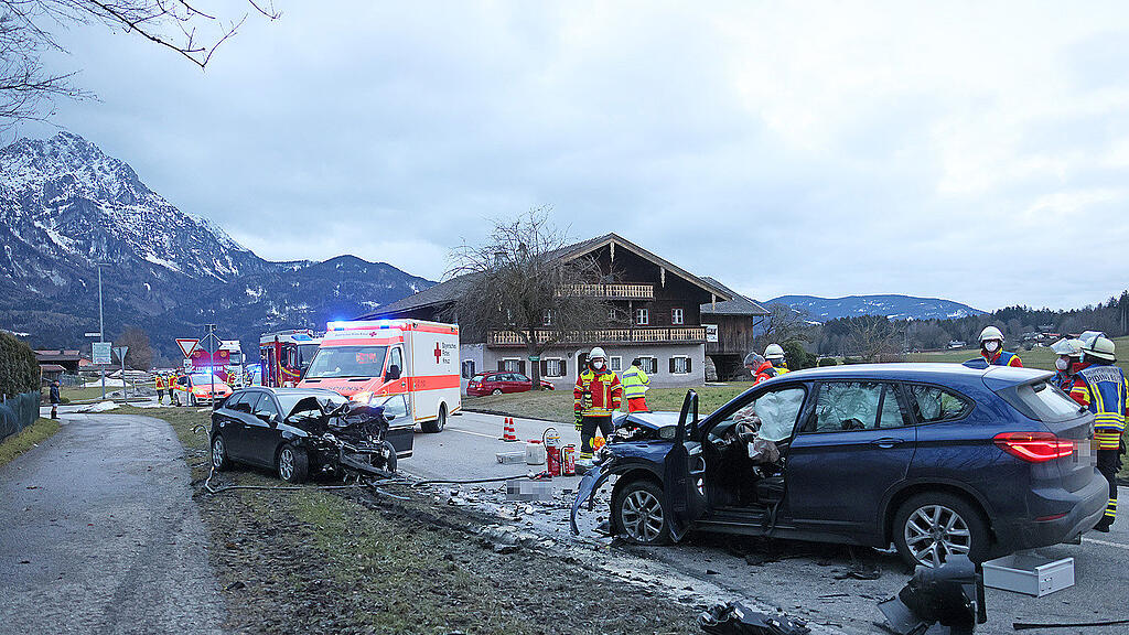 Unfall auf der B20 bei Piding