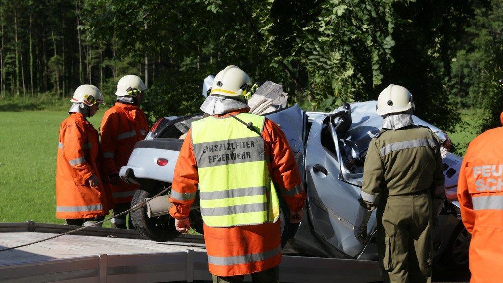 Tödlicher Crash auf B162