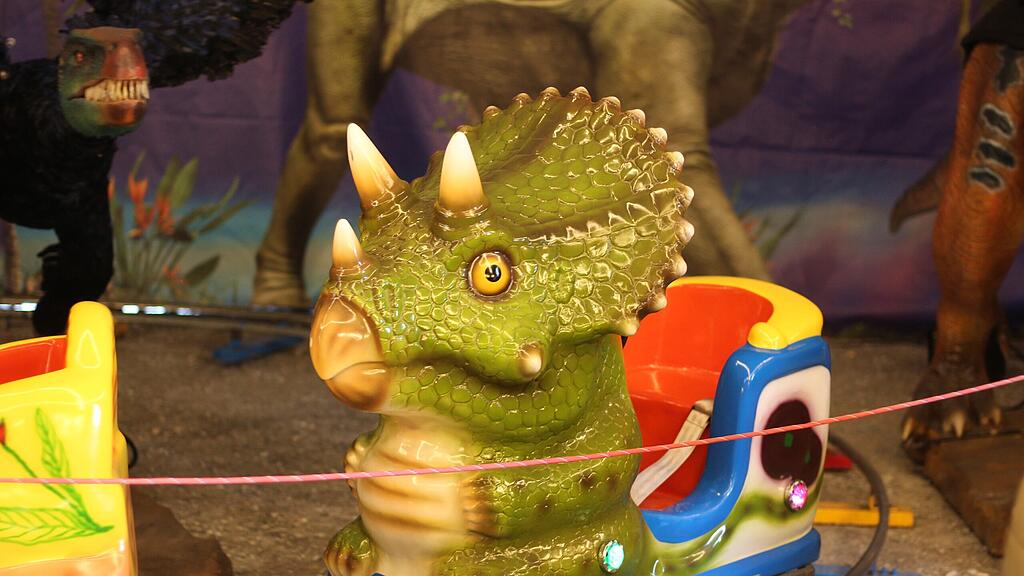 "Big King Dinosaurier of Animatronic" in Bischofshofen