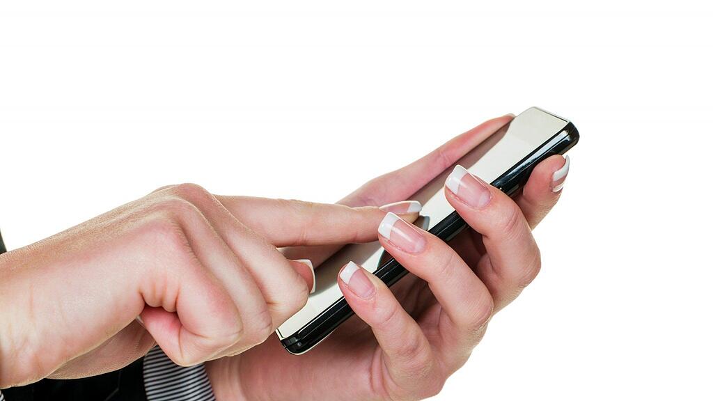 Via Telefon nahm der Betrüger Kontakt auf.