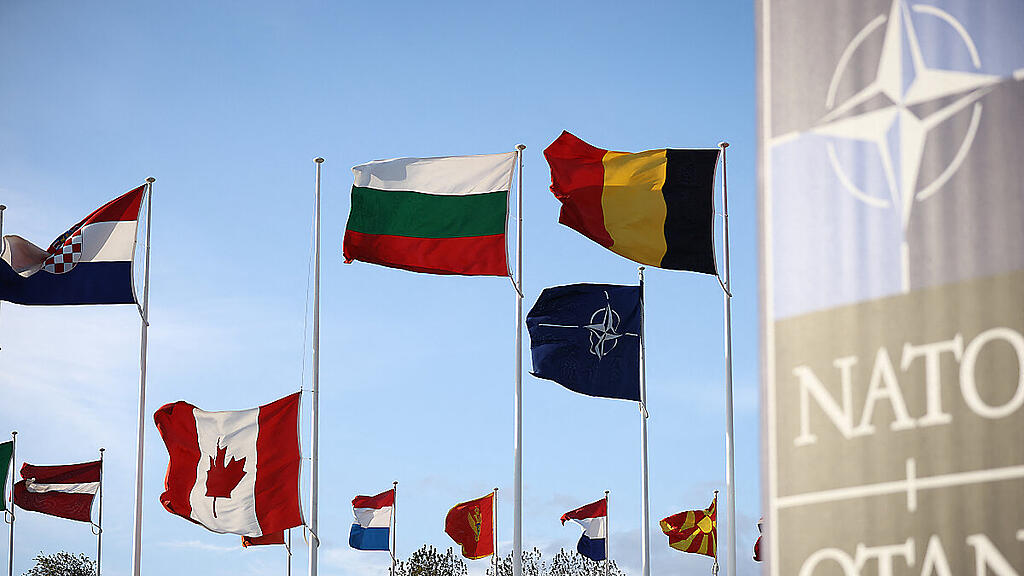 Flaggenhain am NATO-Hauptquartier bekommt bald Zuwachs