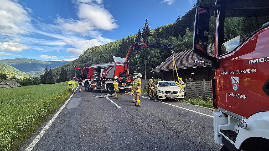 Pkw-Bergung Ramingstein