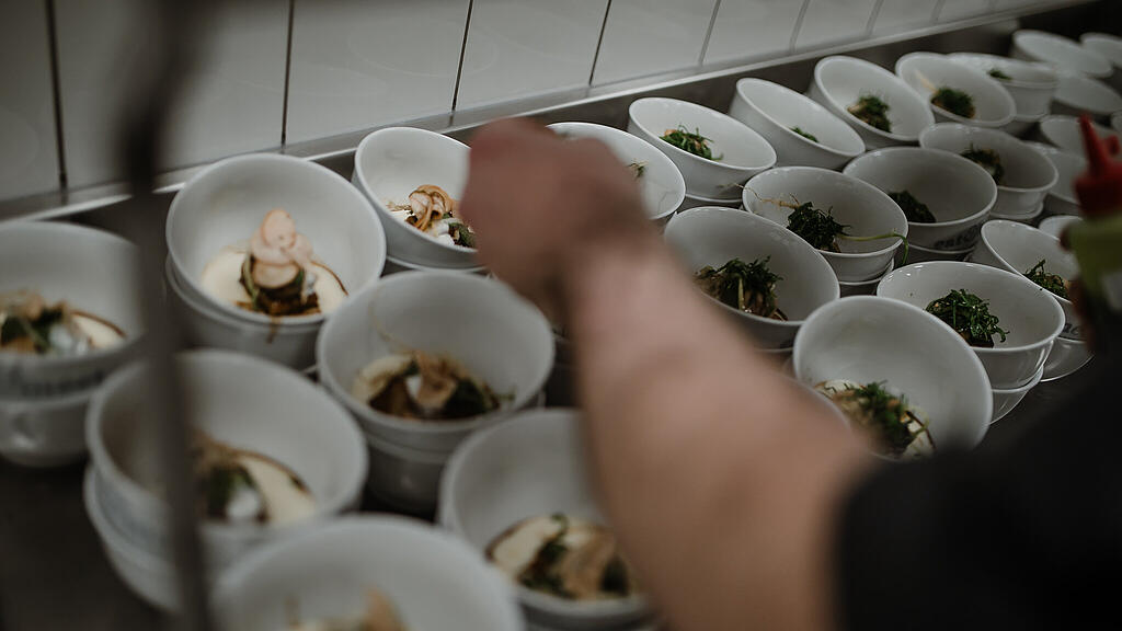 Eat & Meet, Miele