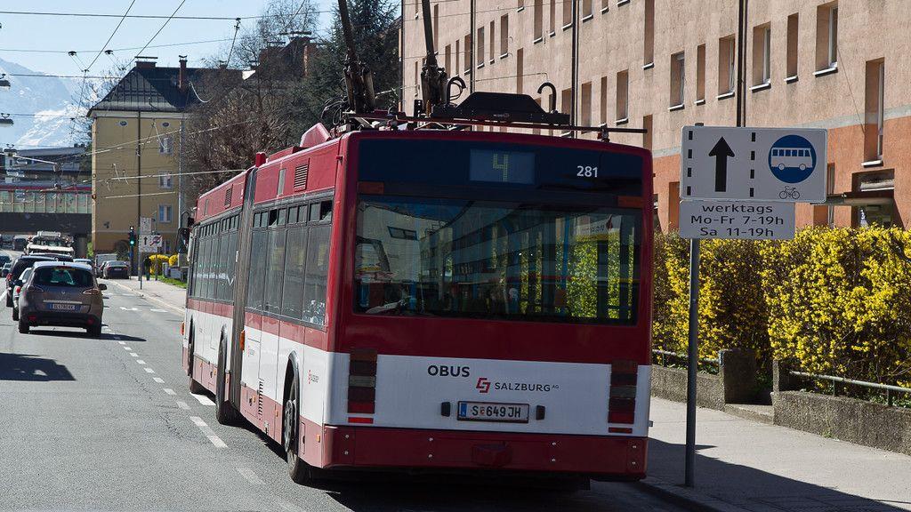 Neue Busspur in der Rudolf-Biebl-Straße
