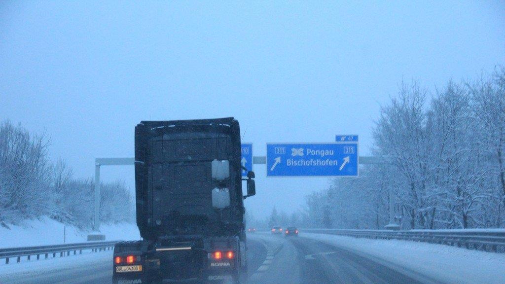 Schneechaos auf A10
