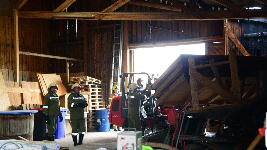 Holzschuppen in Brand