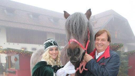 Christkind besucht Gut Aiderbichl