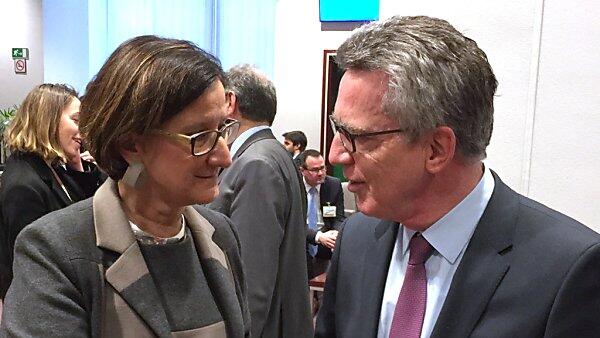 Mikl-Leitner lässt Kritik nicht gelten