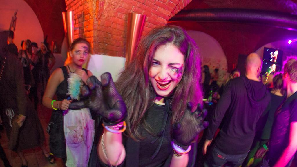 We love the 90s Party, II