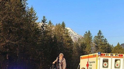 B305: Lkw übersieht Motorradfahrer