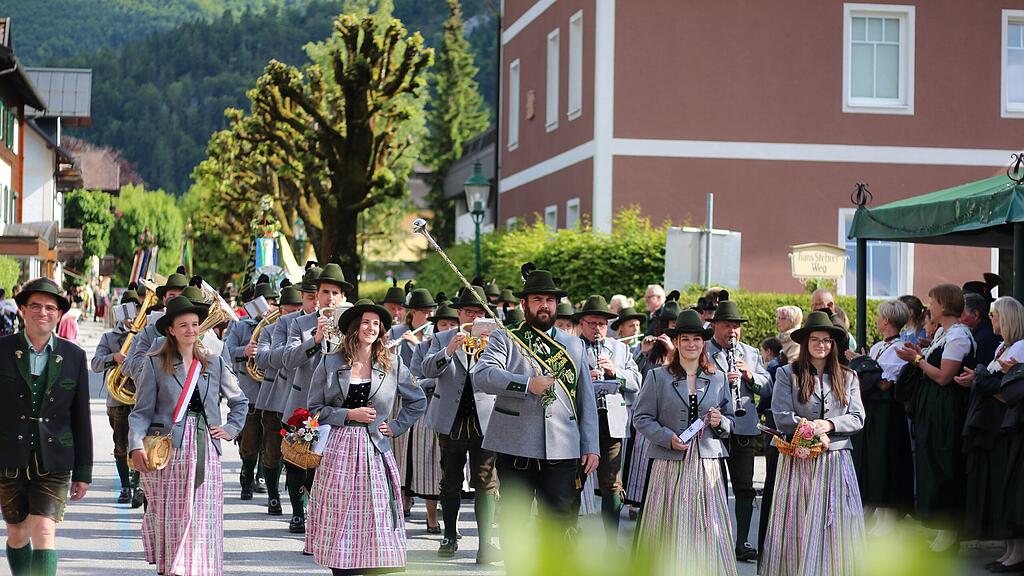 100 Jahre "d’Bleckwandla" in Strobl