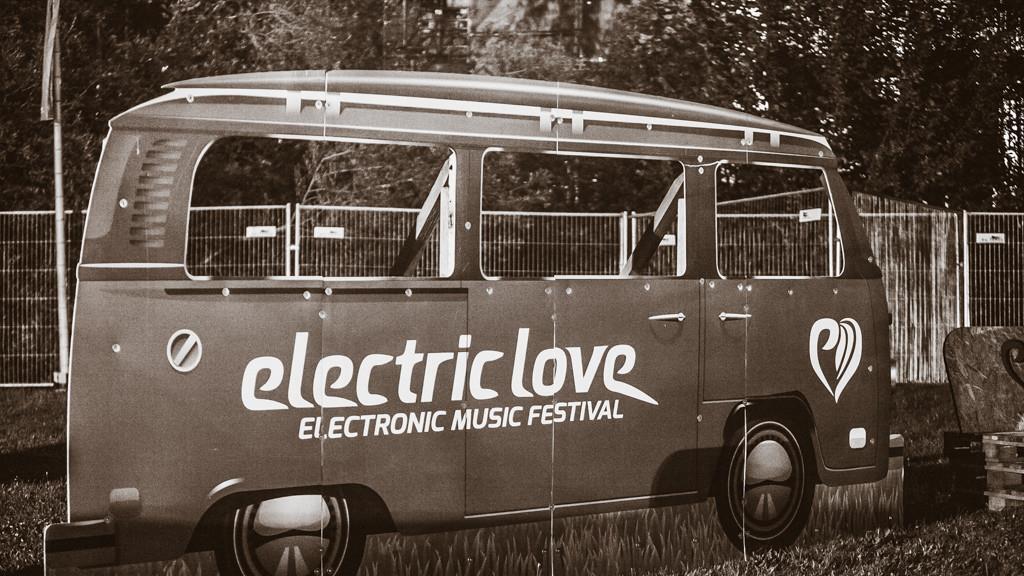 Electric Love Festival 2016: Die Warm-Up Party, III