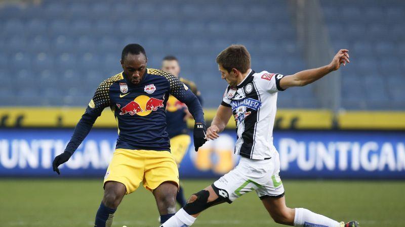 Salzburg biegt Sturm Graz im Spitzenspiel