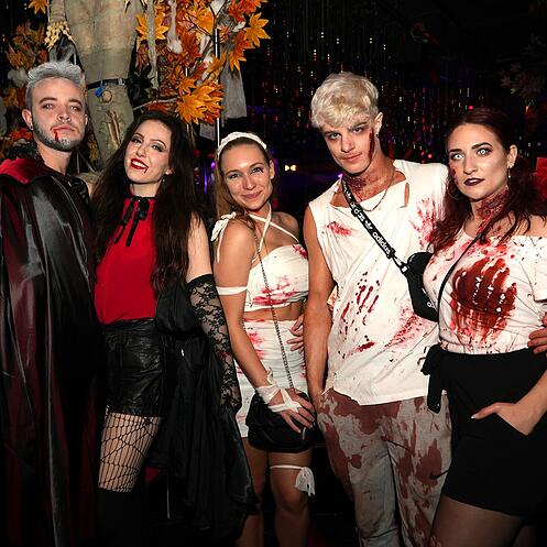 Hallowenn Party City beats