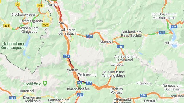 Neuschnee, Verkehr, Stau,