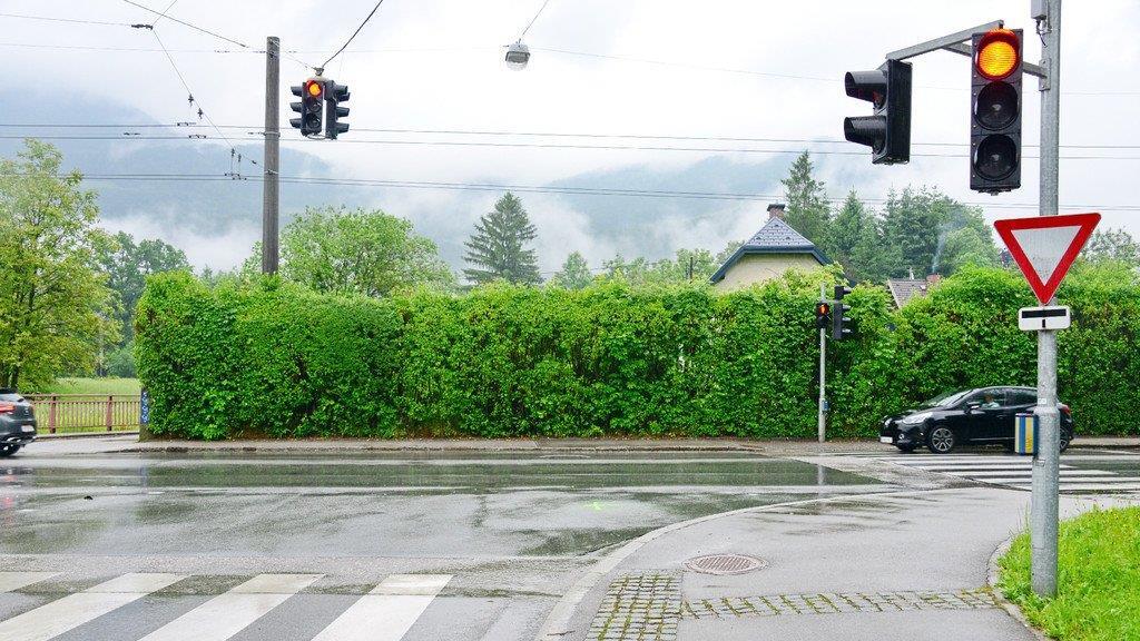 Kreuzungscrash auf Aigner Straße