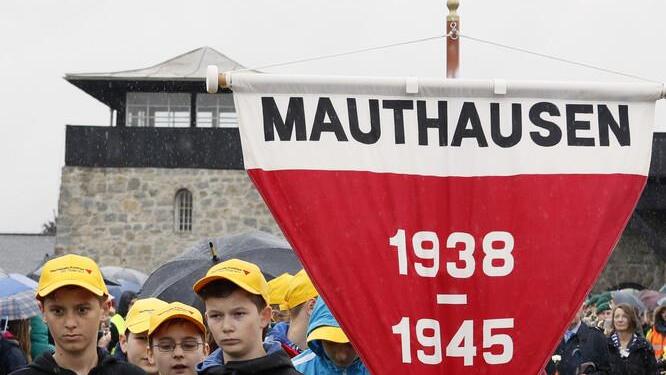Befreiungsfeier in Mauthausen