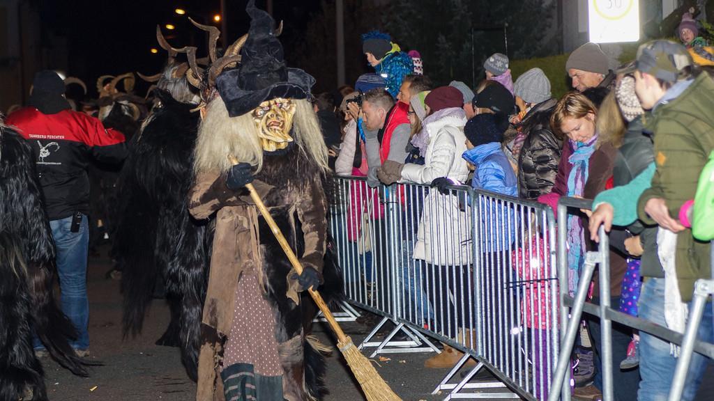Gnigler Perchtenlauf