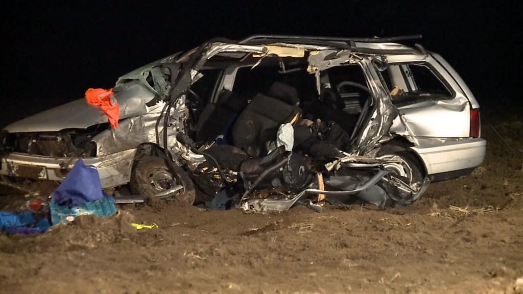 Zwei Tote bei Crash in Tacherting