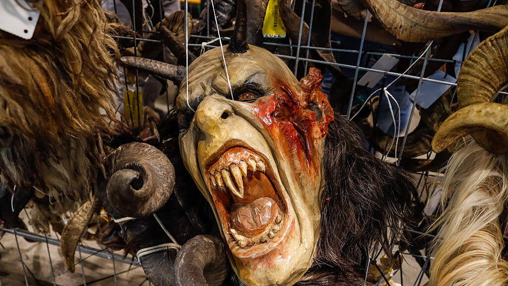 Krampus-Flohmarkt in Seekirchen