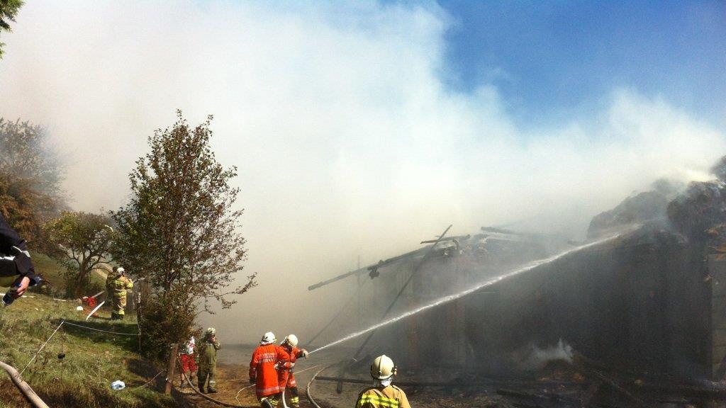 Erste Bilder vom Vollbrand