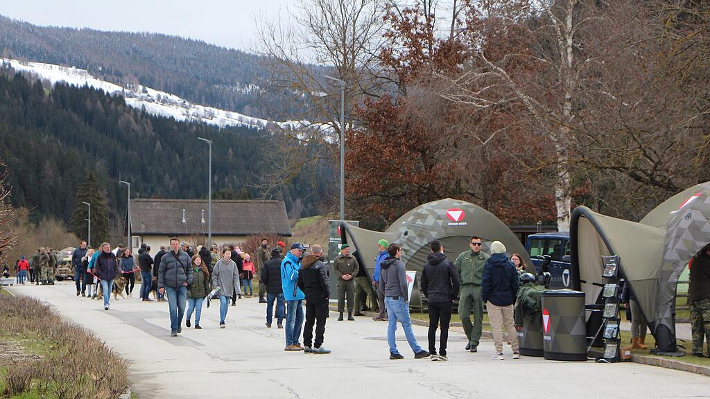 Heer on Tour \/ Strucker - Kaserne Tamsweg
