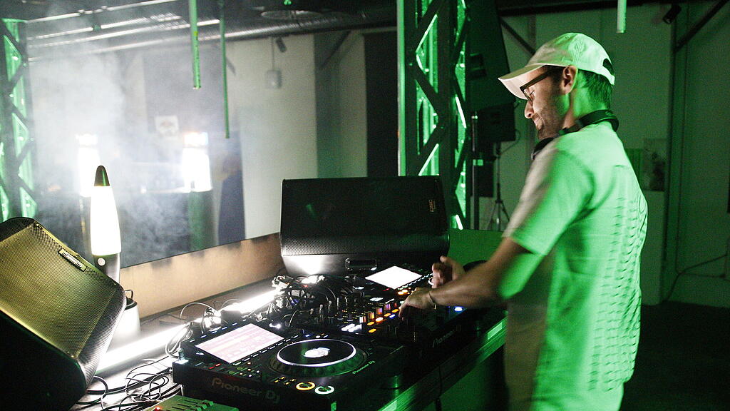 TUMULT - Celebrating Electronic Music Party