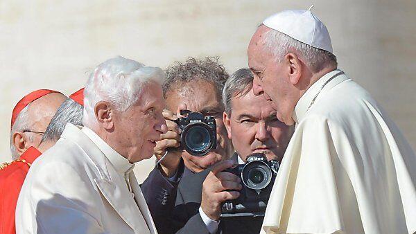 Vorgänger Benedikt XVI. nahm auch an Messe teil