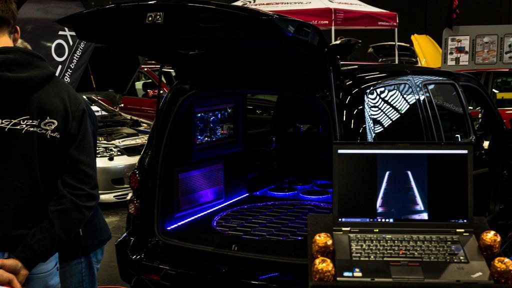 Auto Messe III