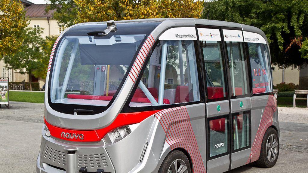 Selbstfahrender Bus in Salzburg vorgestellt